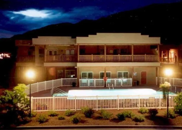 Luxury Condo 2Bed, 1Bath, Pool, Hot Tub, Beach, Golf
